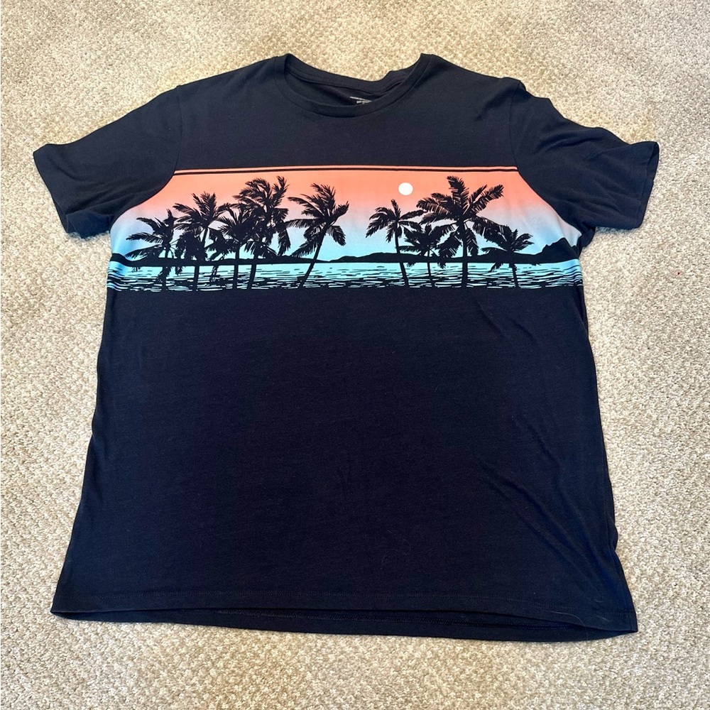🌈 Old Navy Mens tropical graphic tshirt navy size XL🌈